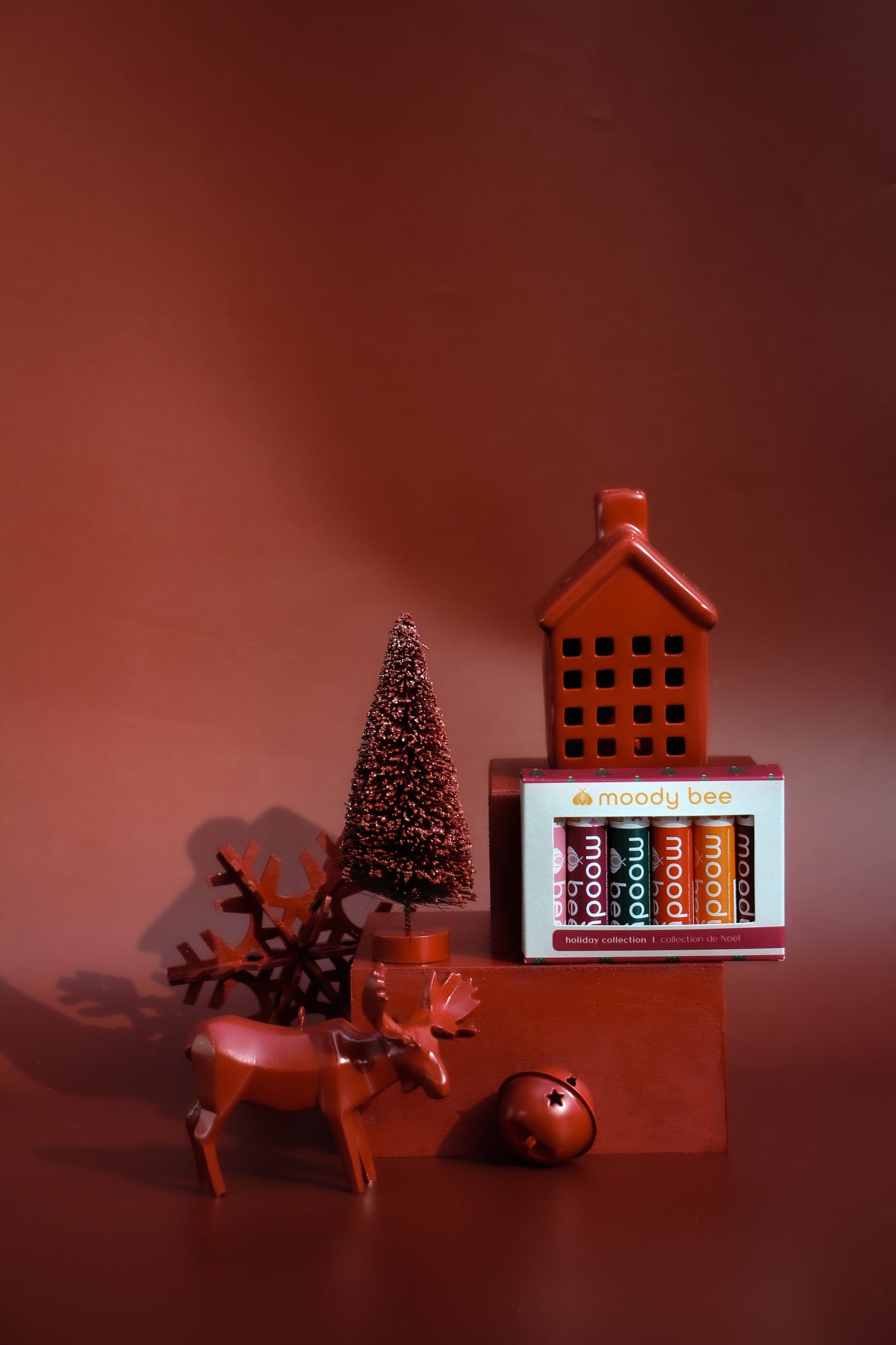 moody bee holiday collection box lip balm